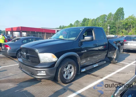 2009 Dodge Ram 1500 Slt/Sport/Trx z USA, uszkodzony, nr VIN 1D3HB18P69S807040